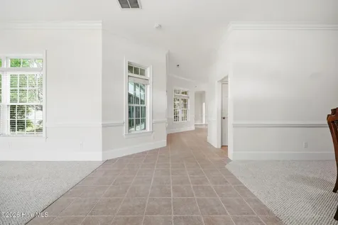 4302 Peninsula Point Greenville NC 27834