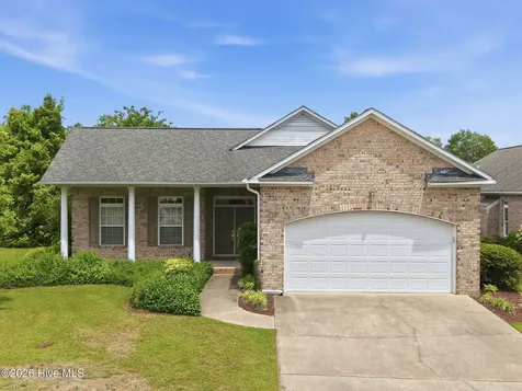 4302 Peninsula Point Greenville NC 27834