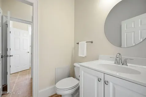 4302 Peninsula Point Greenville NC 27834