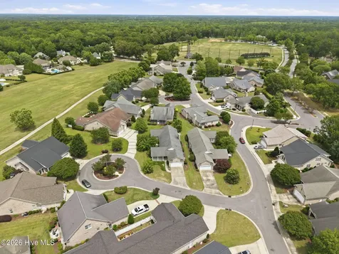 4302 Peninsula Point Greenville NC 27834