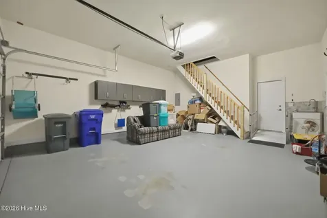 4302 Peninsula Point Greenville NC 27834