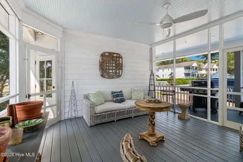 102 & 113 Front Street Beaufort NC 28516
