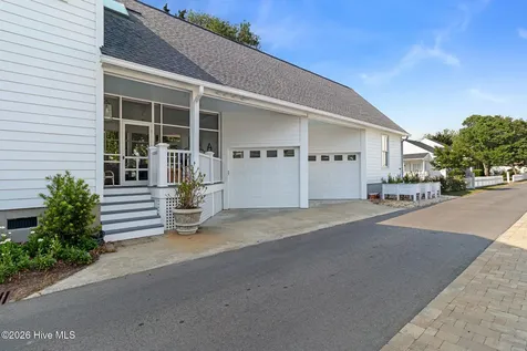 102 & 113 Front Street Beaufort NC 28516