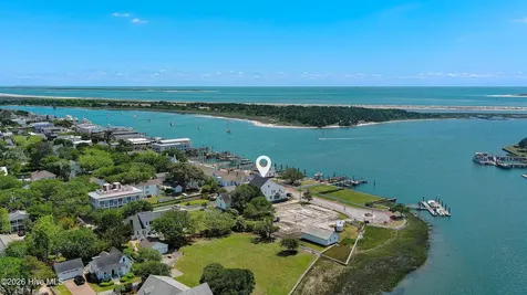 102 & 113 Front Street Beaufort NC 28516