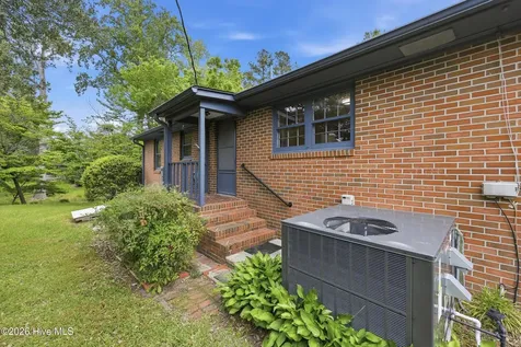 724 Whedbee Drive Hertford NC 27944