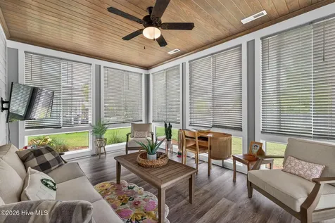 186 Jackline Drive Hampstead NC 28443