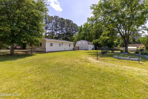 120 Anglers Cove Road Hertford NC 27944