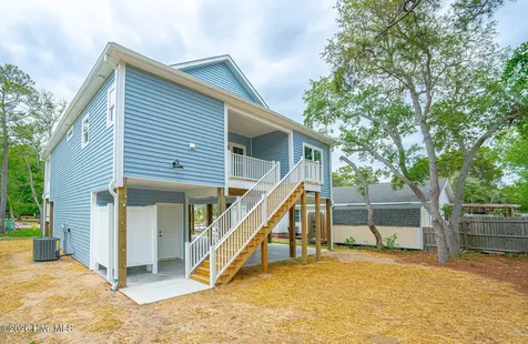130 NE 32 Street Oak Island NC 28465