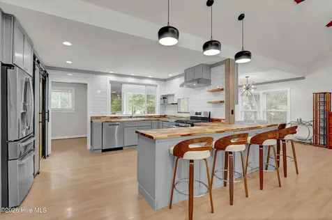 2002 Klein Road Wilmington NC 28405