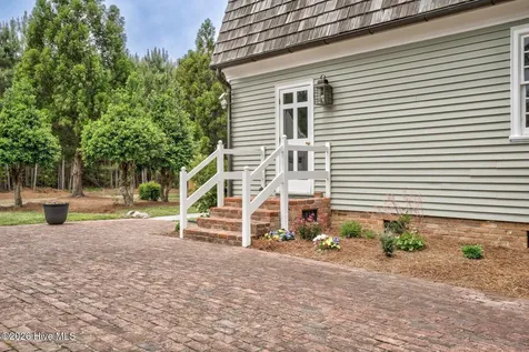 1516 Colony Drive Tarboro NC 27886