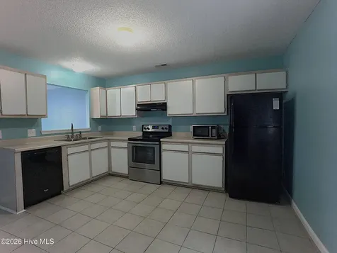 401 Timberlake Trail Jacksonville NC 28546