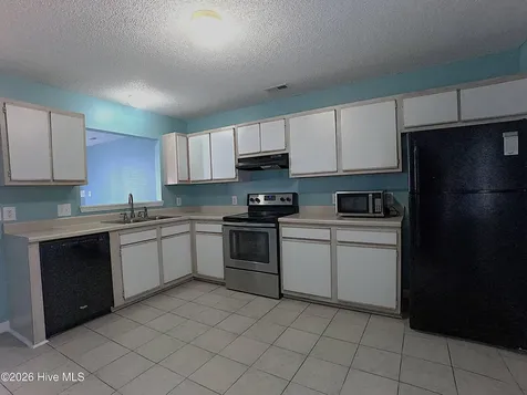 401 Timberlake Trail Jacksonville NC 28546