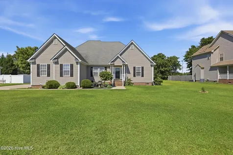 105 Center Cross Drive Elizabeth City NC 27909