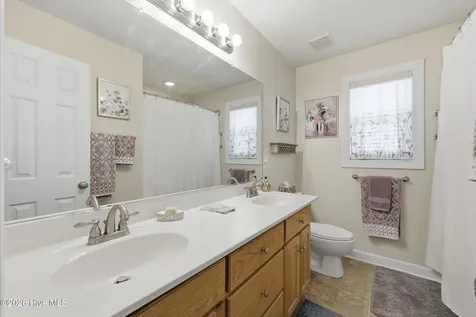 105 Center Cross Drive Elizabeth City NC 27909