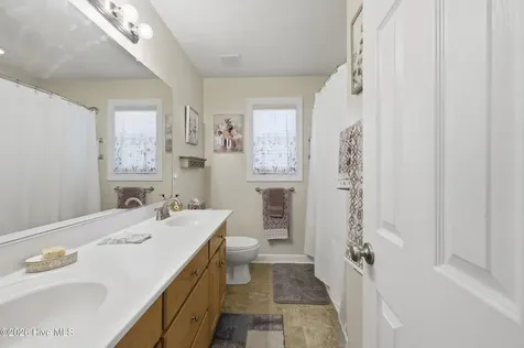105 Center Cross Drive Elizabeth City NC 27909