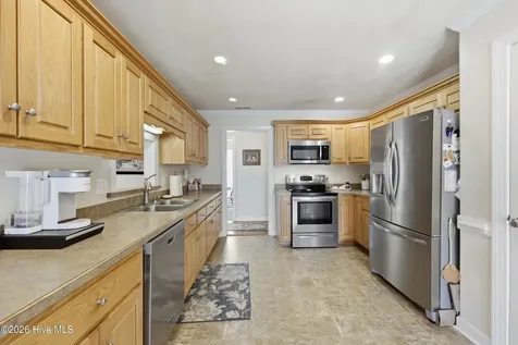 105 Center Cross Drive Elizabeth City NC 27909