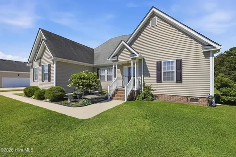 105 Center Cross Drive Elizabeth City NC 27909