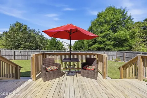 105 Center Cross Drive Elizabeth City NC 27909