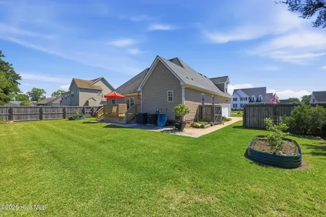 105 Center Cross Drive Elizabeth City NC 27909