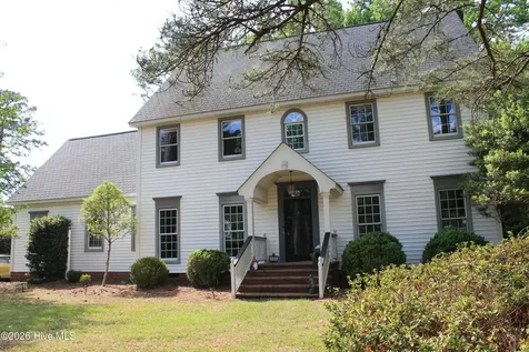 123 Fort Sumter Drive Greenville NC 27858
