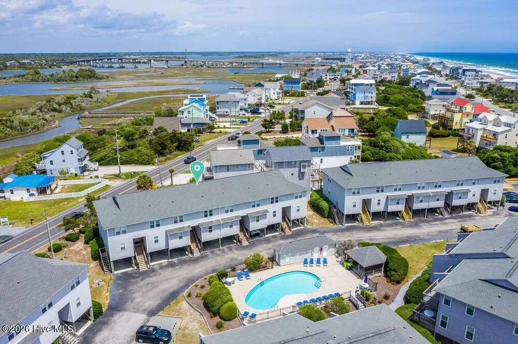 221 Lazy Day Drive Surf City NC 28445