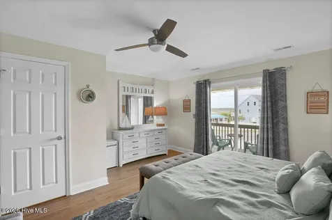 221 Lazy Day Drive Surf City NC 28445