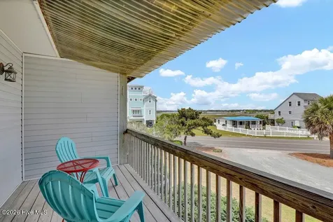 221 Lazy Day Drive Surf City NC 28445