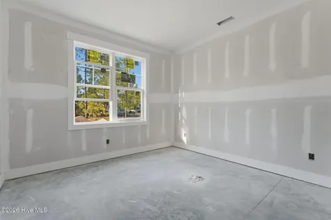151 Parkwood Court West End NC 27376