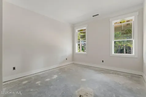 151 Parkwood Court West End NC 27376