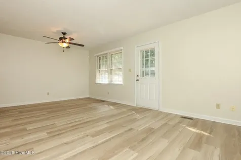 1505 Clifton Road Jacksonville NC 28540