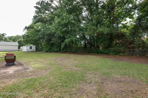 1505 Clifton Road Jacksonville NC 28540