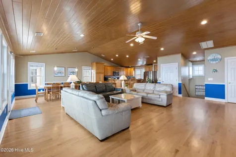 407 Ocean Boulevard W Holden Beach NC 28462