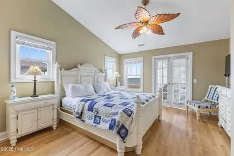 407 Ocean Boulevard W Holden Beach NC 28462