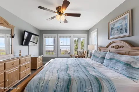 407 Ocean Boulevard W Holden Beach NC 28462