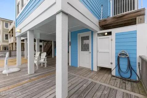 407 Ocean Boulevard W Holden Beach NC 28462