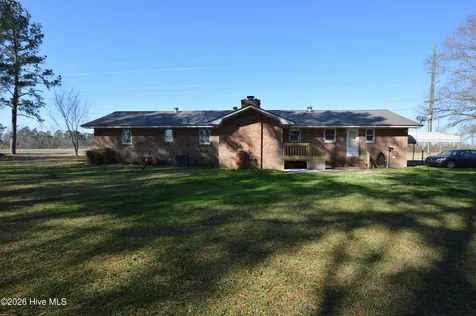 321 Dell Brock Road Beulaville NC 28518