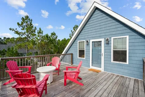2463 Hoover Road Hampstead NC 28443