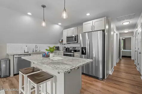 2463 Hoover Road Hampstead NC 28443