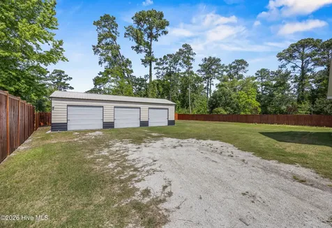 133 Fairview Road Leland NC 28451