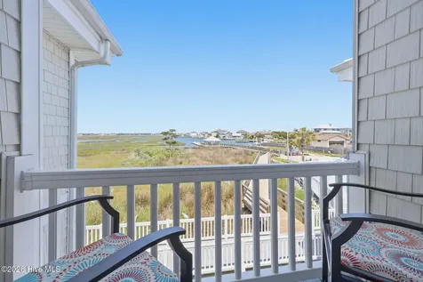 602 W Ft Macon Road Atlantic Beach NC 28512