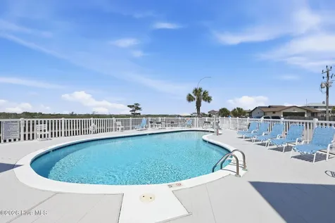 602 W Ft Macon Road Atlantic Beach NC 28512