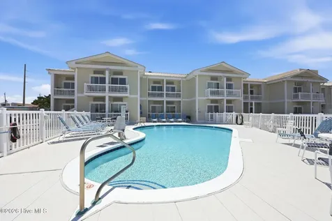 602 W Ft Macon Road Atlantic Beach NC 28512