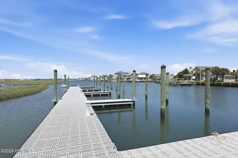 602 W Ft Macon Road Atlantic Beach NC 28512