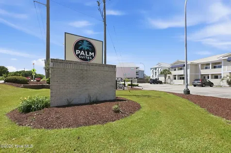 602 W Ft Macon Road Atlantic Beach NC 28512