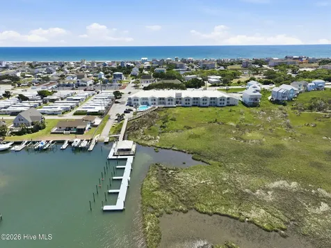 602 W Ft Macon Road Atlantic Beach NC 28512
