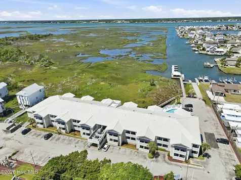 602 W Ft Macon Road Atlantic Beach NC 28512