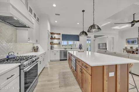 706 Creighton Circle SW Ocean Isle Beach NC 28469