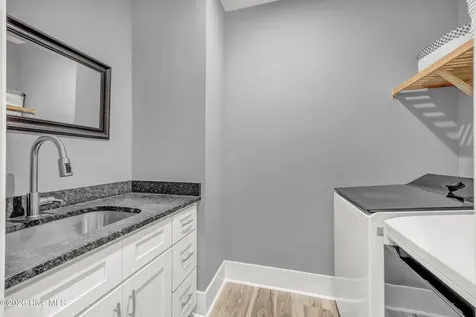 706 Creighton Circle SW Ocean Isle Beach NC 28469