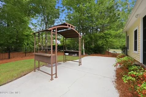 3500 Denim Court New Bern NC 28562