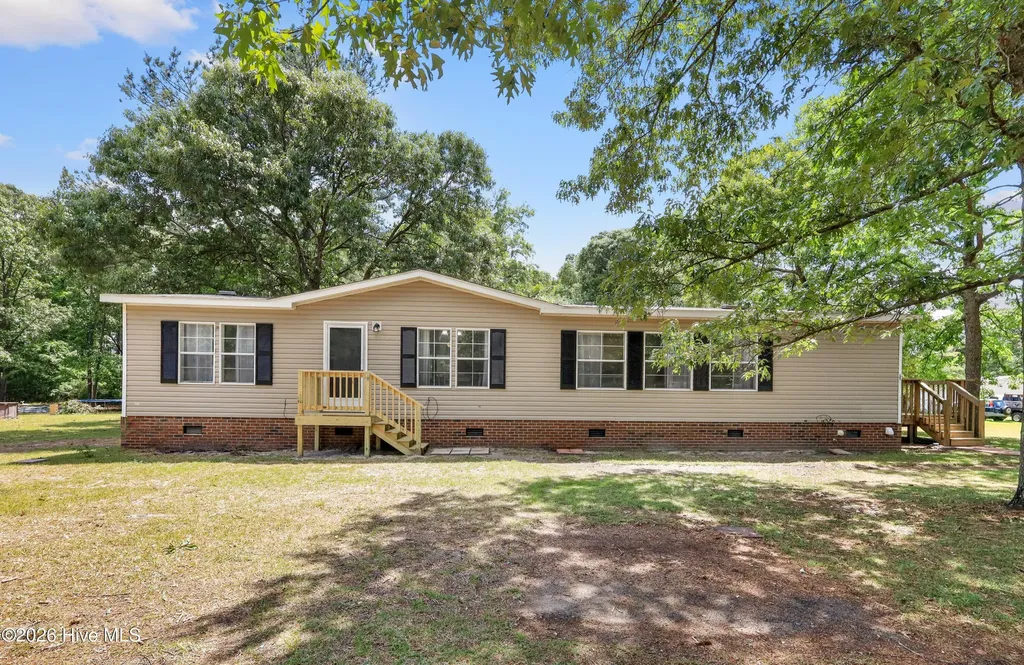 210 Chapel Ridge Road Richlands NC 28574